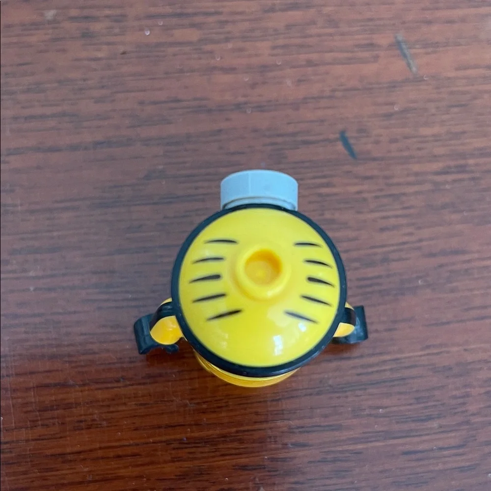 Lego Minon Stuart Mini Figure